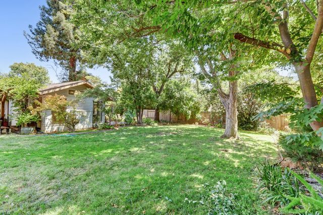 4960 Paloma Ave, Carmichael, CA 95608