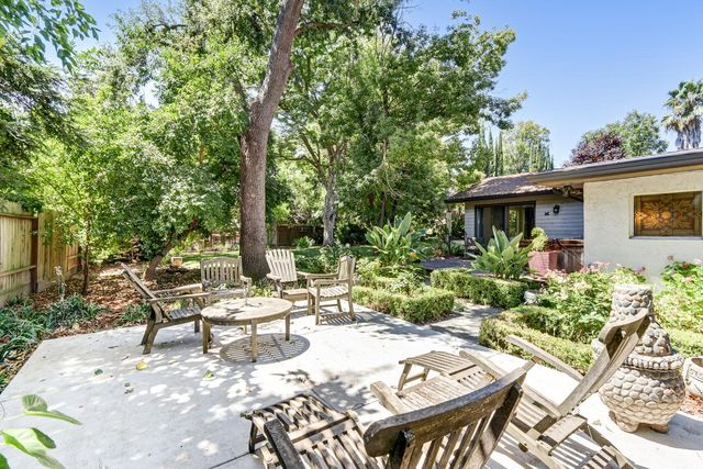 4960 Paloma Ave, Carmichael, CA 95608