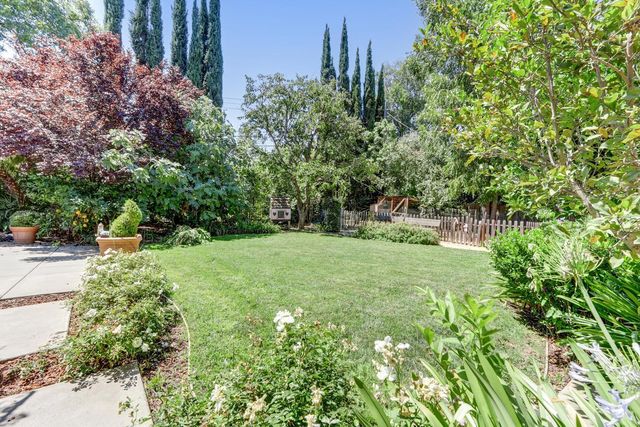 4960 Paloma Ave, Carmichael, CA 95608