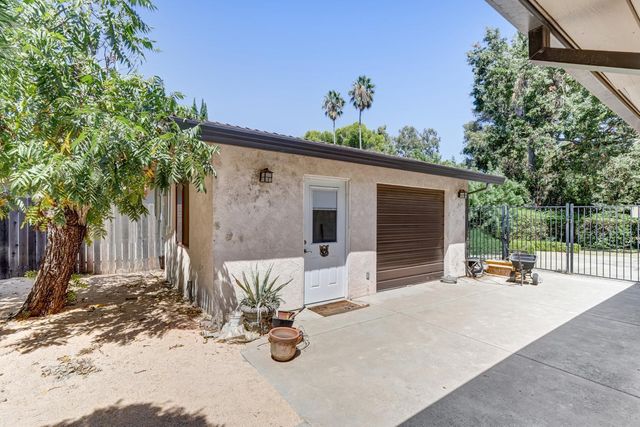 4960 Paloma Ave, Carmichael, CA 95608