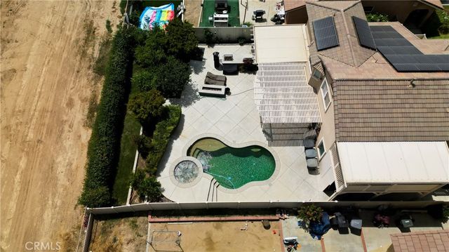 2343 Willowbrook Lane, Perris, CA 92571