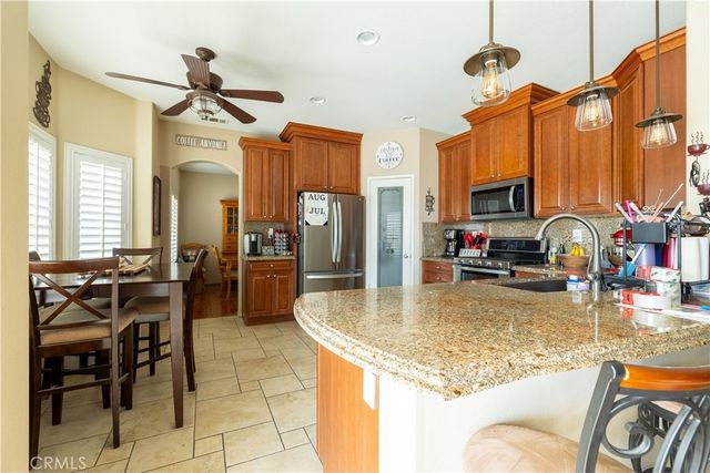 2343 Willowbrook Lane, Perris, CA 92571