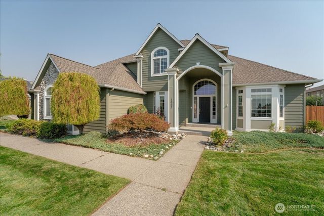 1653 Holly Lane, East Wenatchee, WA 98802