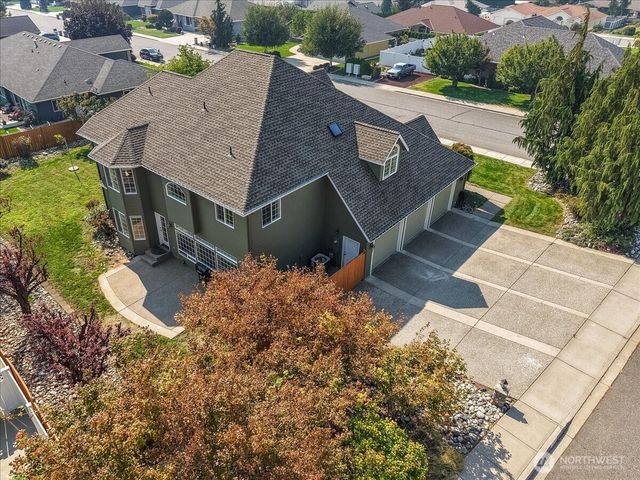 1653 Holly Lane, East Wenatchee, WA 98802