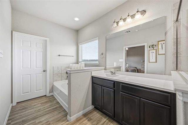 6510 Macroom Meadows Lane, Houston, TX 77048