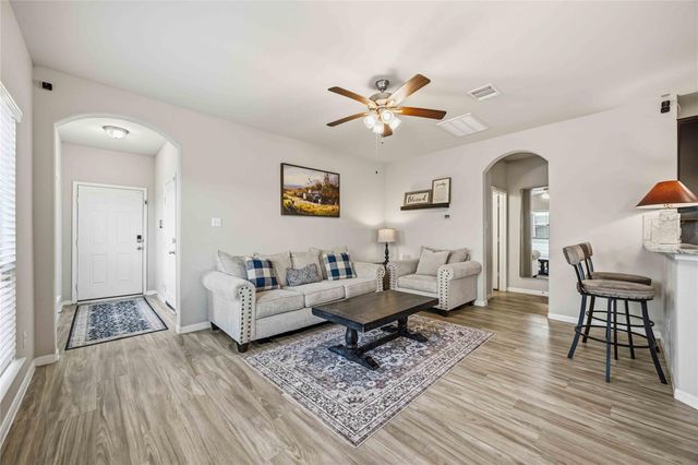 6510 Macroom Meadows Lane, Houston, TX 77048