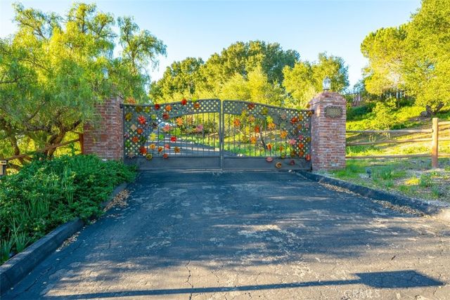 1685 Corbett Highlands Place, Arroyo Grande, CA 93420