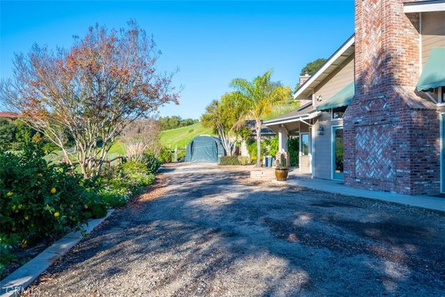 1685 Corbett Highlands Place, Arroyo Grande, CA 93420