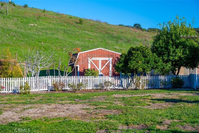1685 Corbett Highlands Place, Arroyo Grande, CA 93420