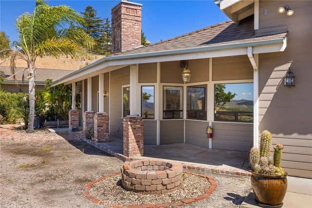 1685 Corbett Highlands Place, Arroyo Grande, CA 93420
