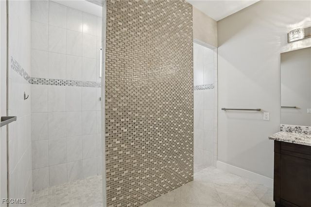 3527 NW 8th TER, Cape Coral, FL 33993