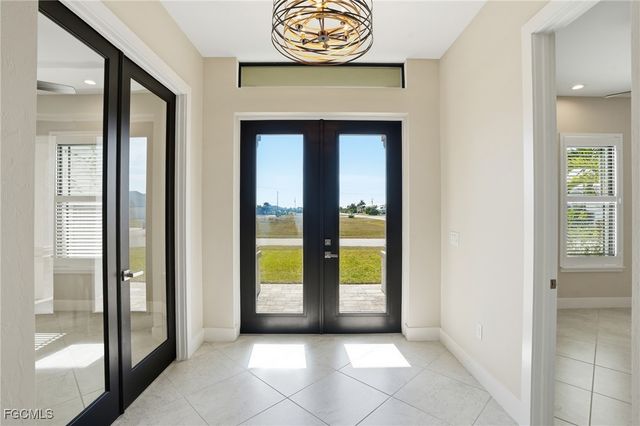 3527 NW 8th TER, Cape Coral, FL 33993