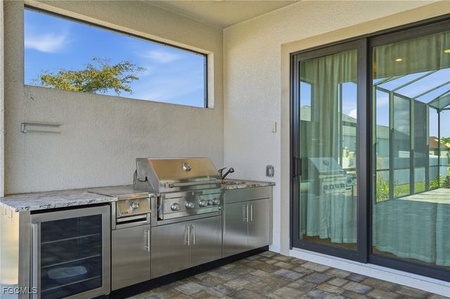 3527 NW 8th TER, Cape Coral, FL 33993