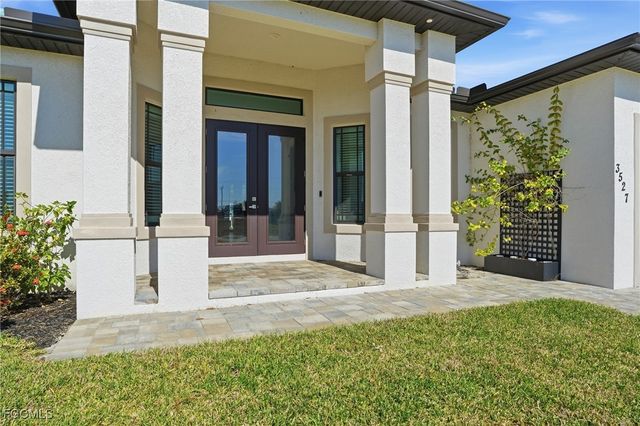 3527 NW 8th TER, Cape Coral, FL 33993