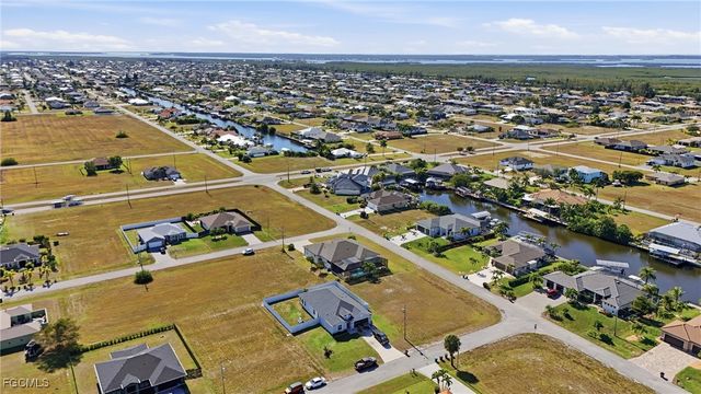 3527 NW 8th TER, Cape Coral, FL 33993