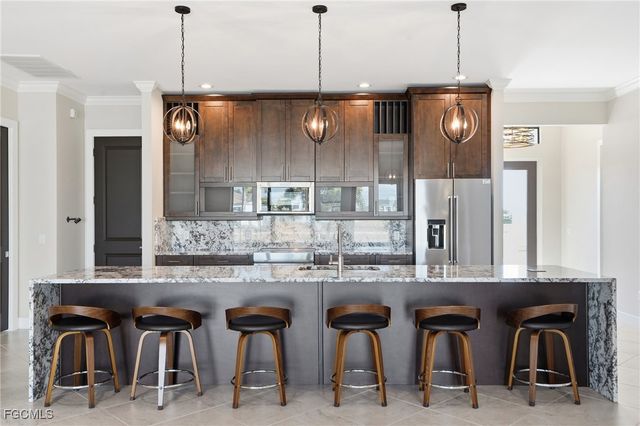 3527 NW 8th TER, Cape Coral, FL 33993