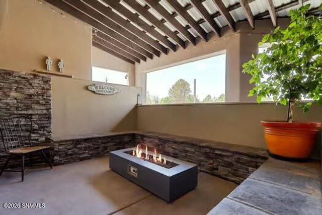 1280 Rosita Court, Las Cruces, NM 88005
