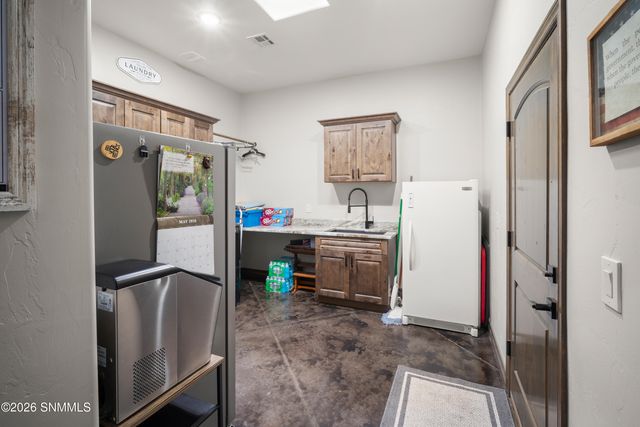 1280 Rosita Court, Las Cruces, NM 88005