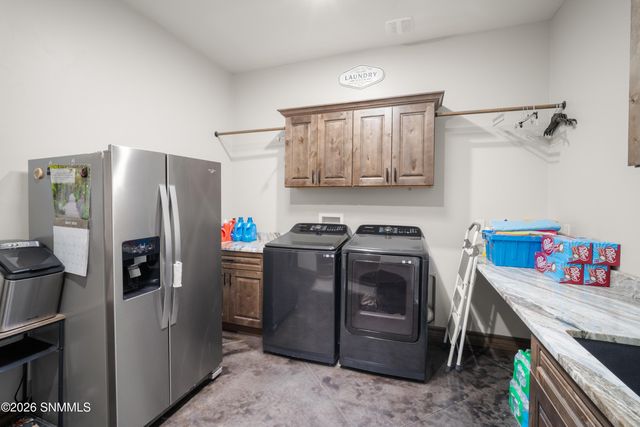 1280 Rosita Court, Las Cruces, NM 88005