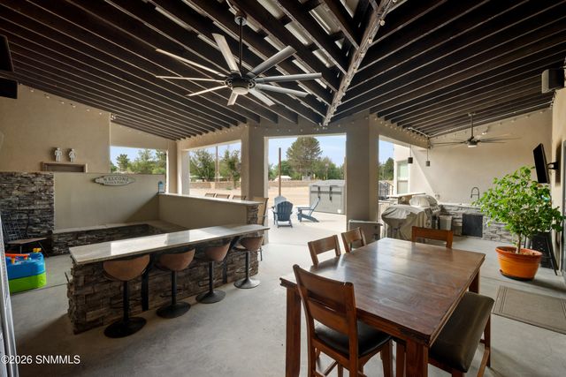 1280 Rosita Court, Las Cruces, NM 88005