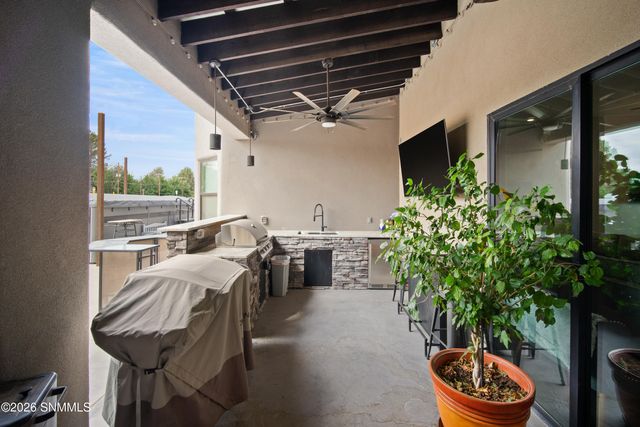 1280 Rosita Court, Las Cruces, NM 88005