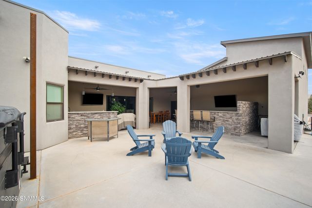 1280 Rosita Court, Las Cruces, NM 88005
