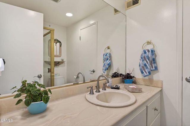 6541 Ralston Street, Ventura, CA 93003