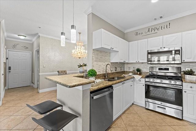 2747 VIA CAPRI 1132, Clearwater, FL 33764