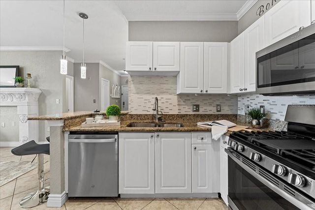 2747 VIA CAPRI 1132, Clearwater, FL 33764