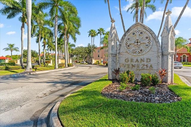 2747 VIA CAPRI 1132, Clearwater, FL 33764