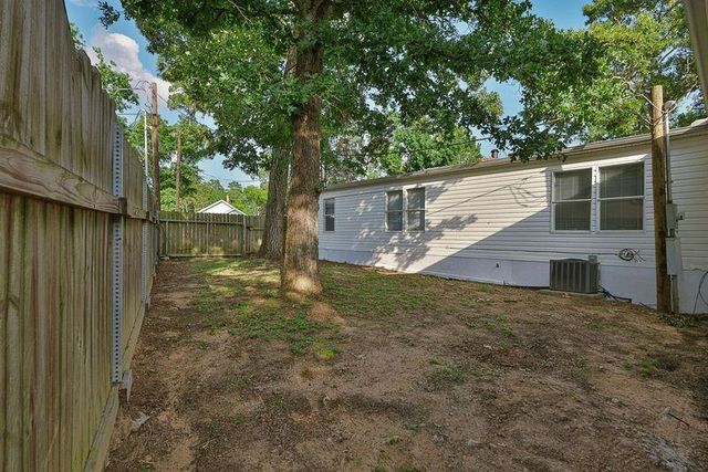 853 Queenswood Street, Montgomery, TX 77316