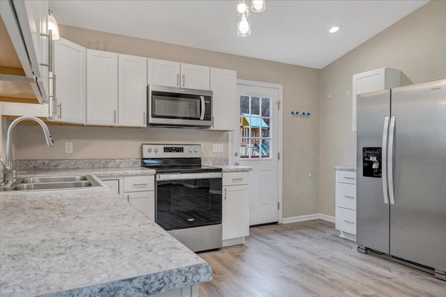 1427 Varnell AVE, Roanoke, VA 24012