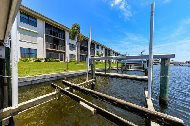 335 COLDEWAY DRIVE F21, Punta Gorda, FL 33950