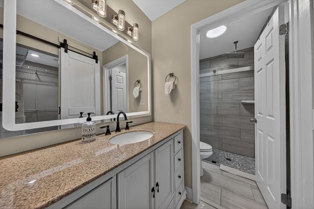 1036 E Lakes Drive, Pompano Beach, FL 33064