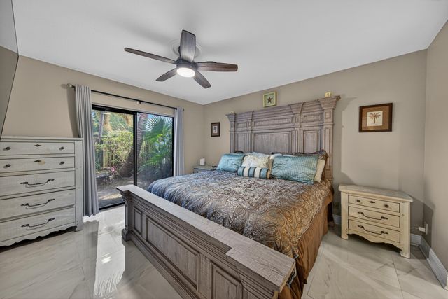 1036 E Lakes Drive, Pompano Beach, FL 33064