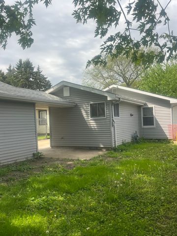 208 Independence Avenue, Joliet, IL 60433