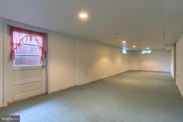 6370 SUNDRA DR, East Petersburg, PA 17520