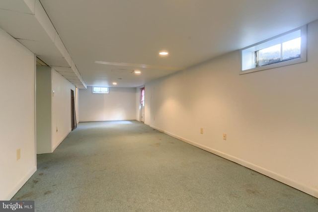 6370 SUNDRA DR, East Petersburg, PA 17520