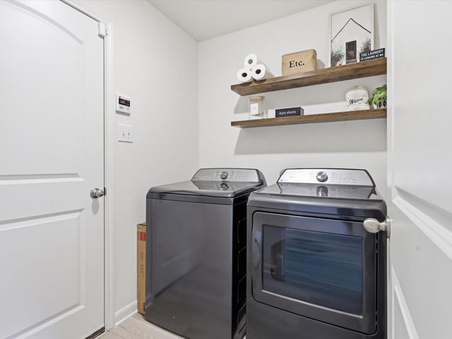 916 American Flyer, Fort Worth, TX 76108