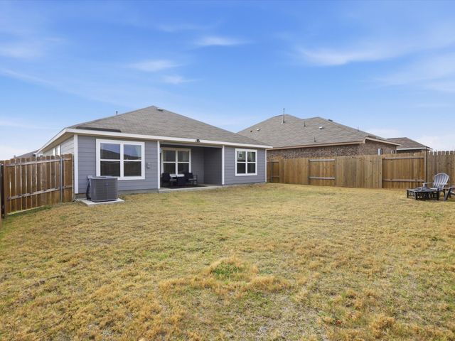 916 American Flyer, Fort Worth, TX 76108