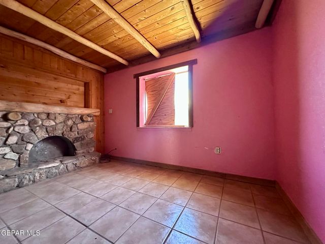 321 2nd Street, Sunland Park, NM 88063