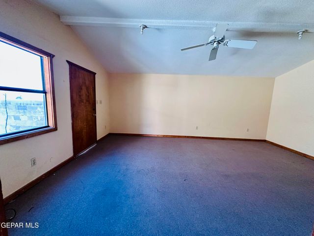 321 2nd Street, Sunland Park, NM 88063