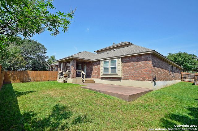 237 FISCHER DR, Boerne, TX 78006