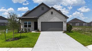 1929 N Riverside Circle, Dayton, TX 77535