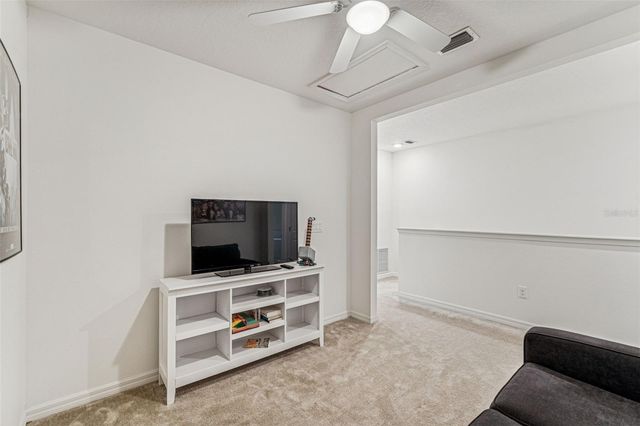 1120 HILLHURST DRIVE, Wesley Chapel, FL 33543