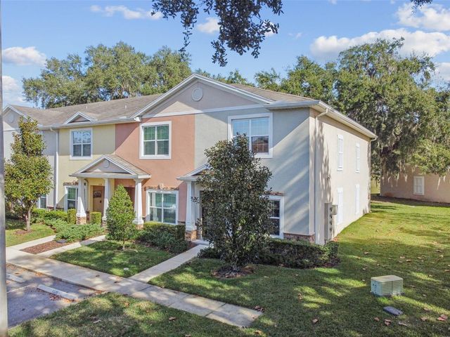 1120 HILLHURST DRIVE, Wesley Chapel, FL 33543