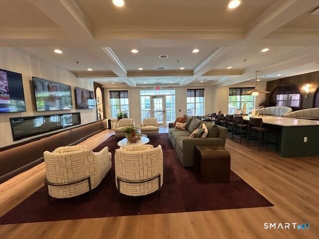 138 Hollow Tree Ridge Road 1702, Darien, CT 06820