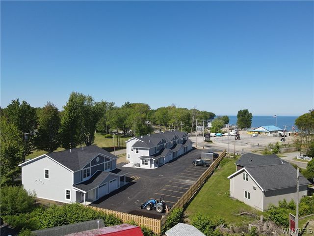 8989 Iroquois Street, Evans, NY 14006