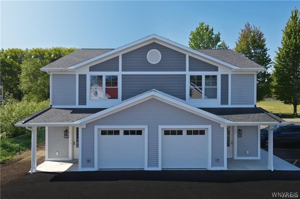 8989 Iroquois Street, Evans, NY 14006