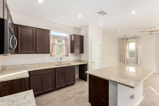 19320 N DIEGO Way, Maricopa, AZ 85138